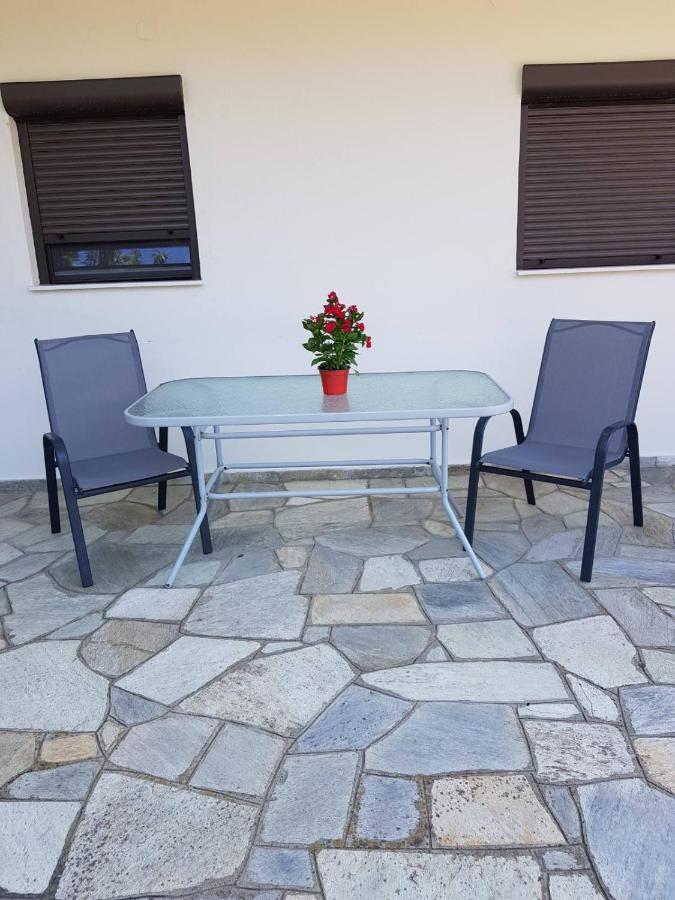 Lemon Flowers Apartments Nea Skioni Ngoại thất bức ảnh