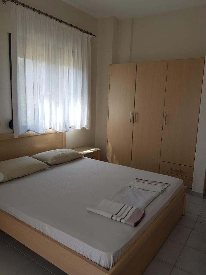 Lemon Flowers Apartments Nea Skioni Ngoại thất bức ảnh